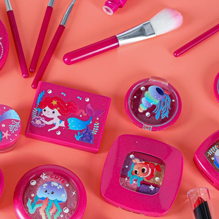 Kuferek zestaw kosmetyków do makijażu i paznokci makeup dla dzieci 22 elementy