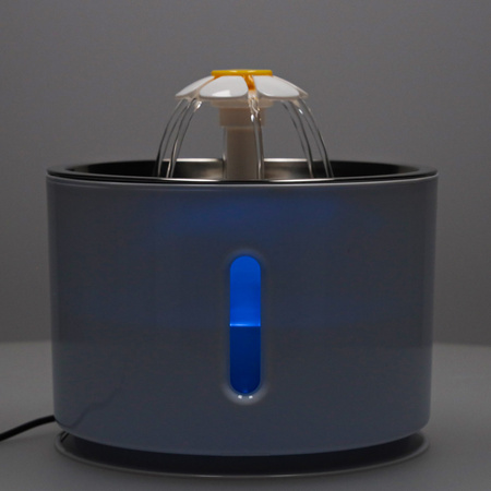 Poidełko fontanna dla psa kota zwierząt automatyczne poidło LED USB 2,4l filtr czyszczący