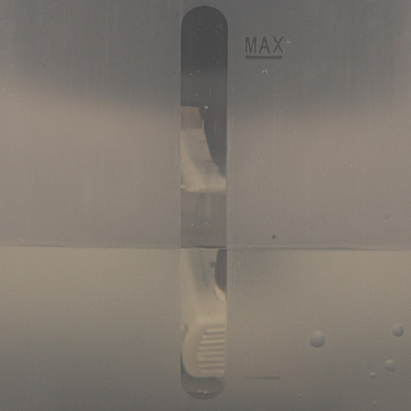 Poidełko fontanna dla psa kota zwierząt automatyczne poidło USB 2l filtr czyszczący